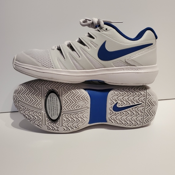 nike tennis classic mens